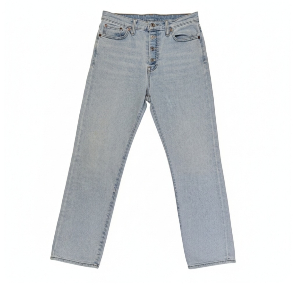 Levis Wedgie Straight Light Wash size 29